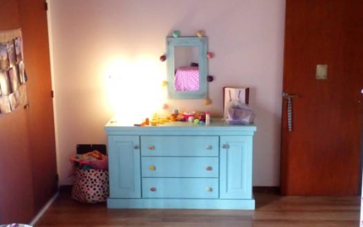 Villa Allende Golf. Gran casa con hermoso parque y pileta