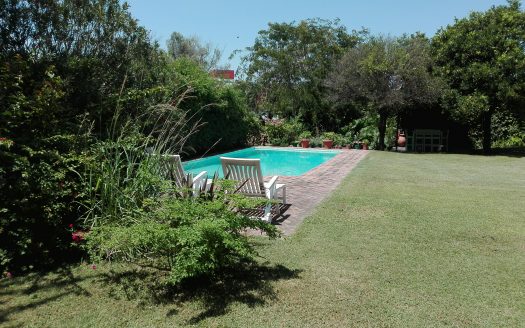 Villa Allende Golf. Hermosa casa con gran parque