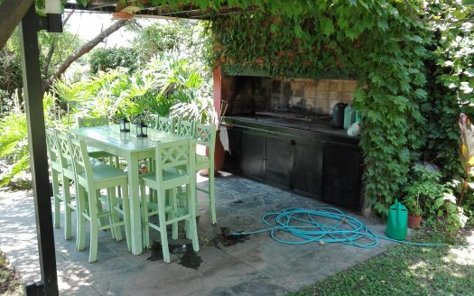 Villa Allende Golf. Hermosa casa con gran parque